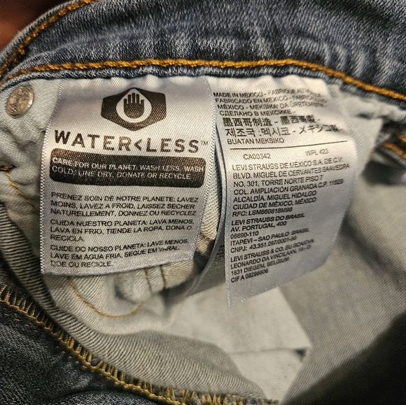 Men's Levi's 559 Relaxed Straight Blue Jeans Size 38x30 - Picture 7 of 8